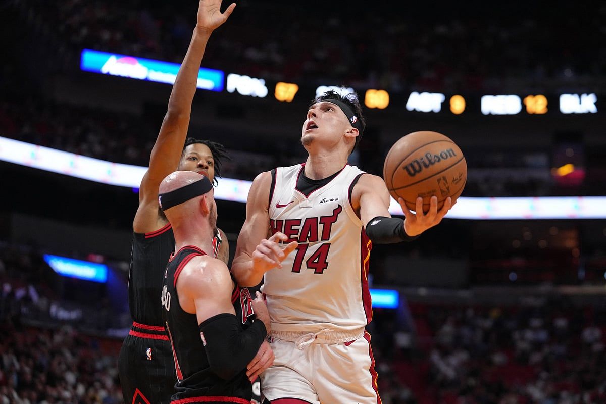 Nba: İlerlemek için Boğaları Isıtın, Mavericks Kralları Üzdü