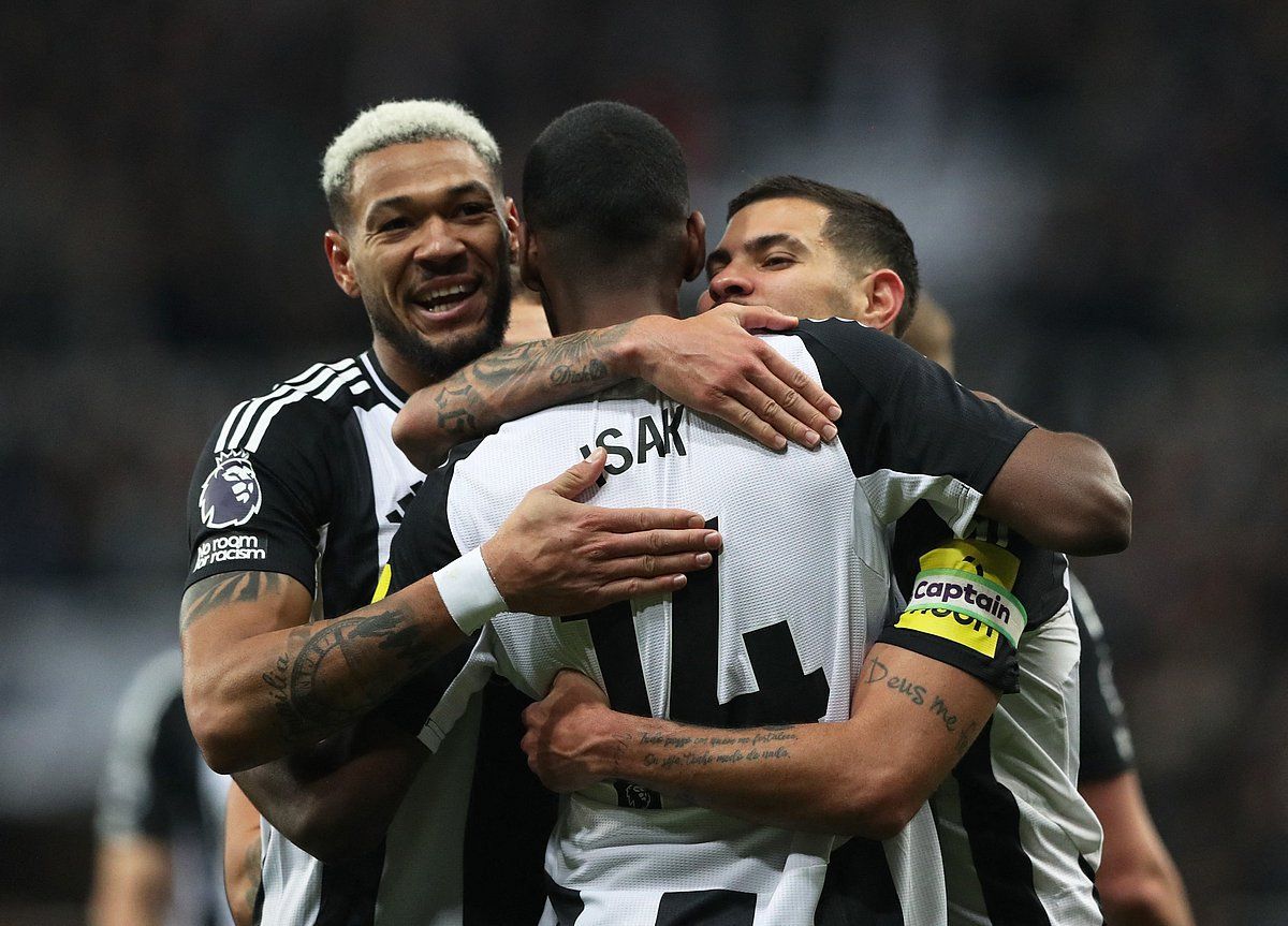 Newcastle, Menajer Howe Olmamasına Rağmen Kazanmaya Devam Ediyor