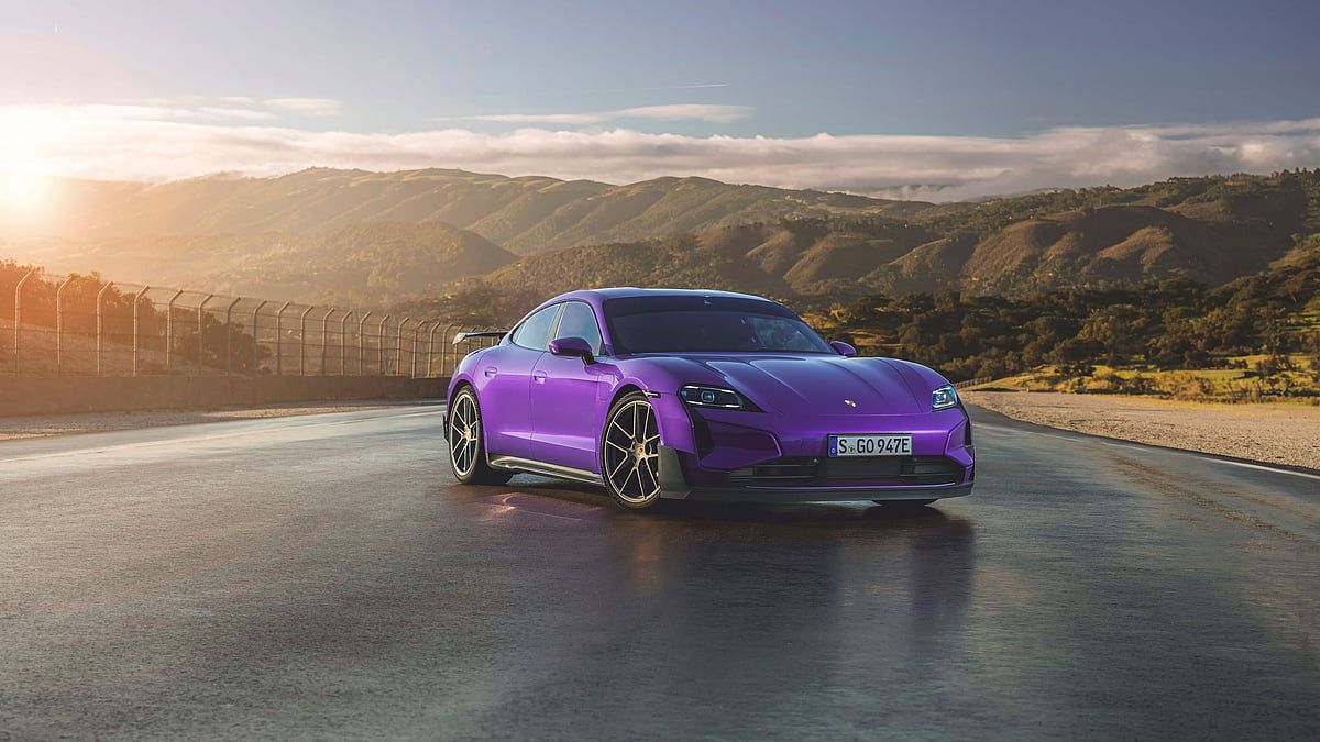 Otomatik İnceleme: Porsche Taycan Turbo Gt Elektrikli Bir Sürüş Yapıyor