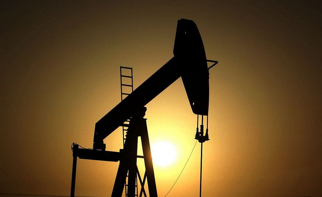 Petrol Fiyatları Yaklaşık %2 Düştü, Kaynaklar Opec + 'nın Haziran Ayında Petrol Üretimini Hızlandırmayı Düşüneceğini Söylüyor