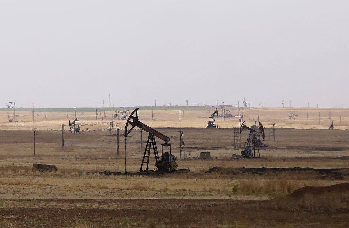 Piyasa Yeni ABD Tarifelerini Beklerken Petrol Yükseliyor