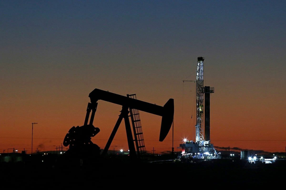 Ticaret Savaşının Tırmanması ve Durgunluk Korkuları Nedeniyle Petrol Fiyatları Düştü