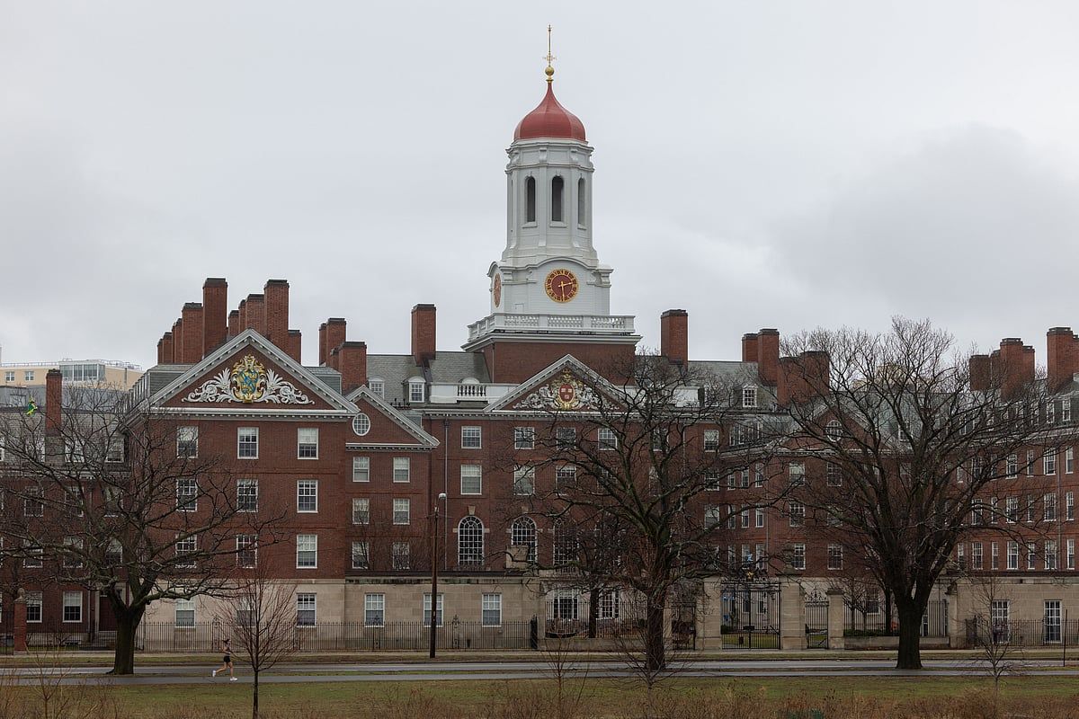 Trump, Harvard Finansmanında 9 Milyar Doları 'Anti-Semitizm' Üzerinden Tehdit Ediyor