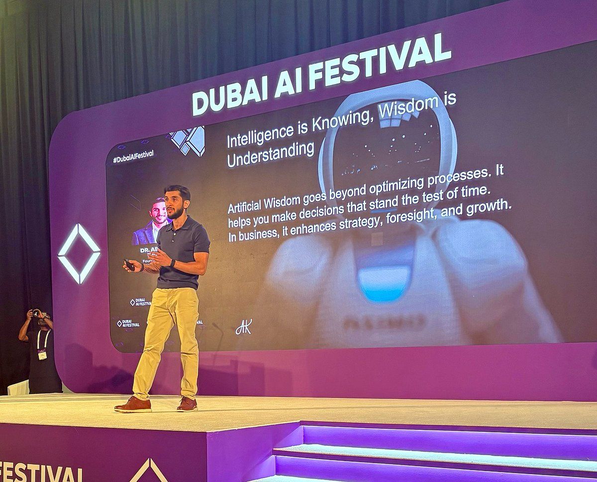 Yapay Zeka Uzmanı, Dubai Yapay Zeka Festivali 2025'te Küresel Liderleri Büyüledi