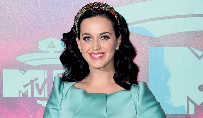 Yasalam Yarış Sonrası Konserleri 2025: Katy Perry Abu Dabi'de Sahne Alacak