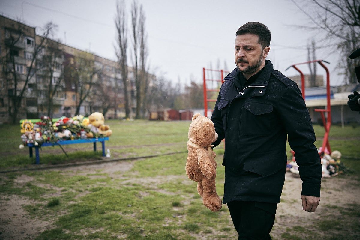 Zelensky, Trump'ı Savaşın Yıkımını Görmek için Ukrayna'yı Ziyaret Etmeye Çağırdı: Cbs