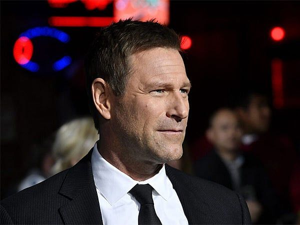 Aaron Eckhart, Uçak Gerilim Filmi "Havada" da Rol Aldı
