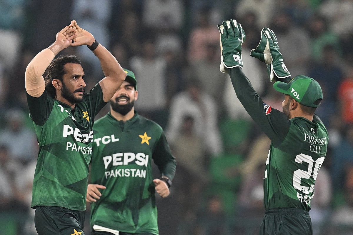 Ağa ve Hasan, Pakistan'ın ilk T20'de Bangladeş'i Kazanmasında Rol Aldı