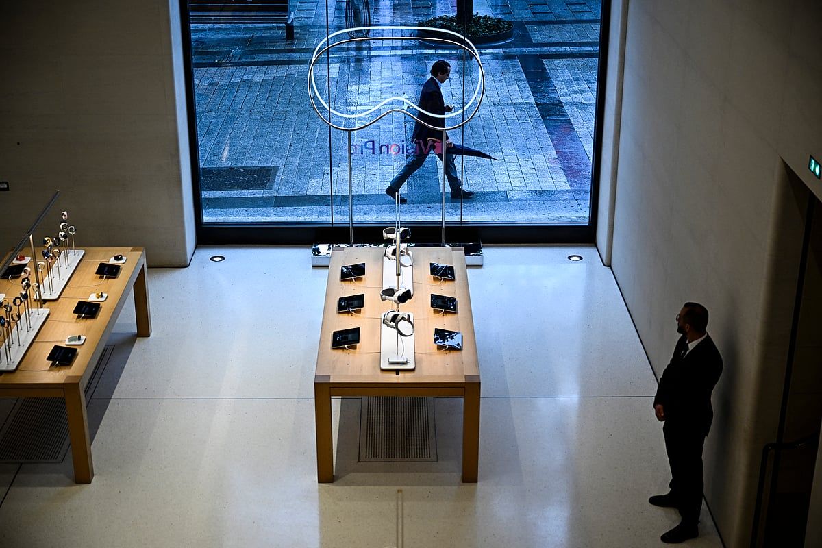 Apple, 2026'da Akıllı Gözlükleri Piyasaya Sürecek, Meta'nın Ray-Ban: Raporuyla Rekabet Edecek