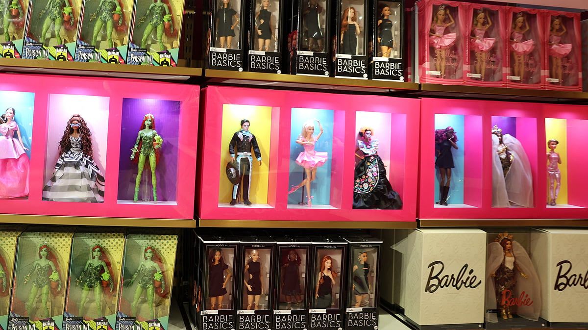 Barbie Bebekleri, Oyuncak Üreticisi Olarak Trump'ın Tarifelerinin Son Kurbanı Fiyat Artışını Doğruladı