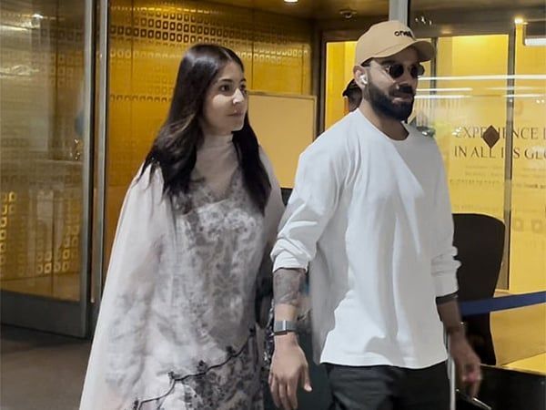 'Başarılarının Tadını Çıkaramıyorlar': Neden Virat Kohli, Anushka Sharma Londra'ya Taşınıyor