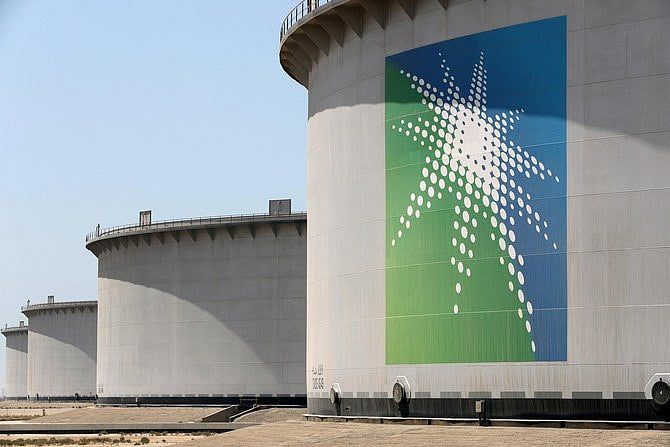Belirsizlik Petrol Piyasalarını Vururken Aramco'nun Karı Düştü