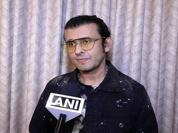 Bengaluru Polisi, Sonu Nigam'ı Kannada Sözleri İddiasıyla Çağırdı