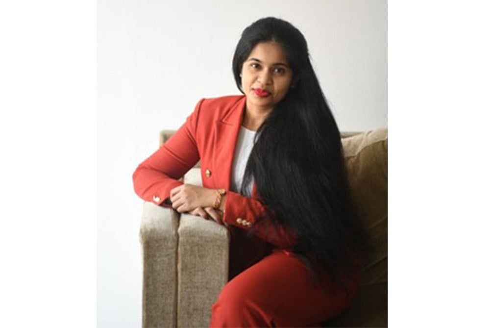 Dr Stuti Khare Shukla: Hindistan'ın Saç Büyüme Kraliçesi, Femina Miss India 2024'te Jüri ve Ünlü Uzman