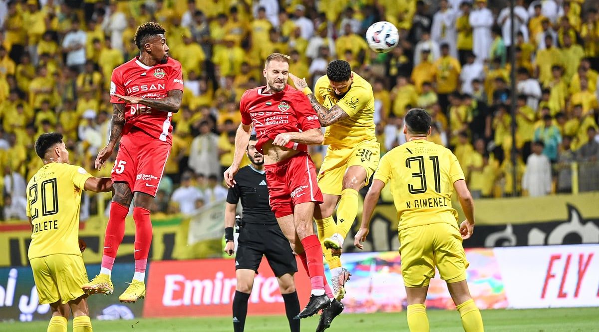 Dubai Futbol Kulüpleri Al Wasl, Shabab Al Ahli, Lig Maçında Yaşanan Asi Olaylar nedeniyle Para Cezasına Çarptırıldı
