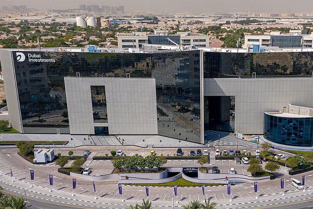 Dubai Yatırımları, Modern BAE'nin Kurulmasına Katkıda Bulunan Otuz Yıllık İlerlemeye İşaret Ediyor