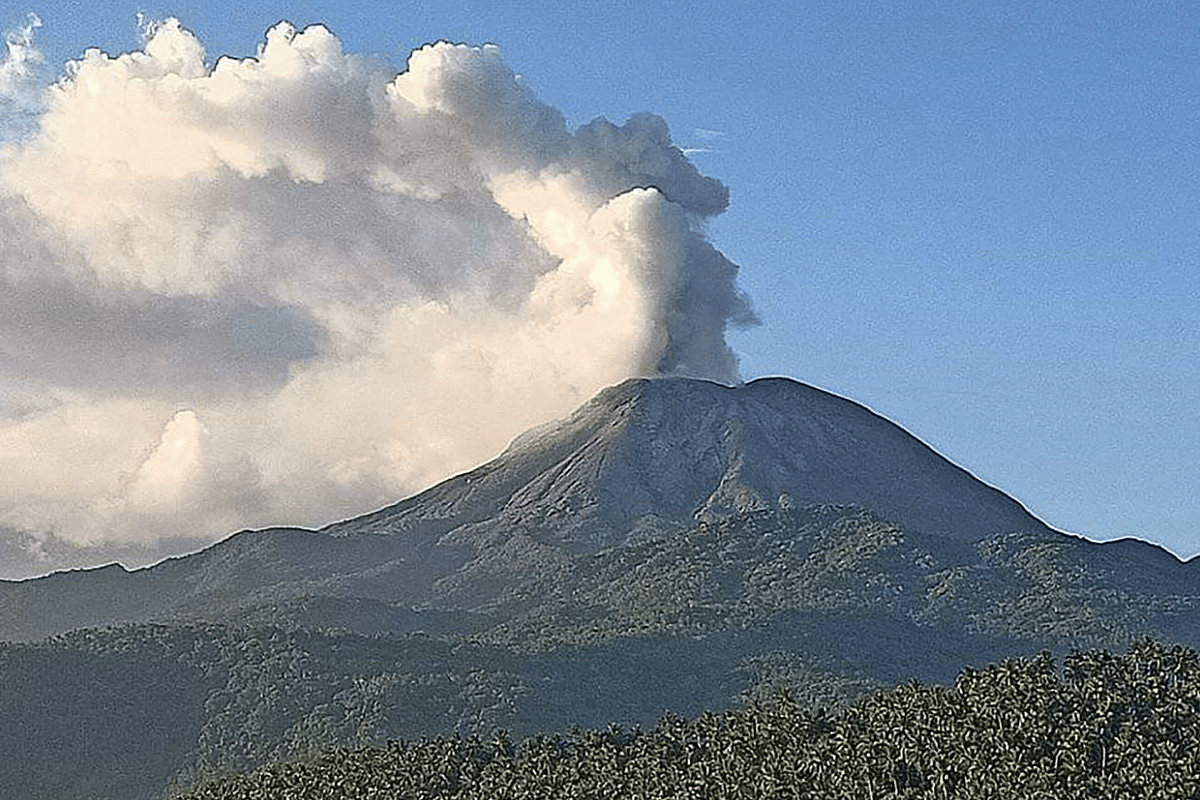 Filipinler: Mt. Bulusan, Son 24 Saatte 69 Volkanik Deprem, 42 Sarsıntı Kaydetti