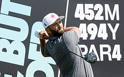 Golf'ün Güç Yapısını Yeniden Şekillendirmek için Liv Golf'ün Sessiz Devriminin içinde