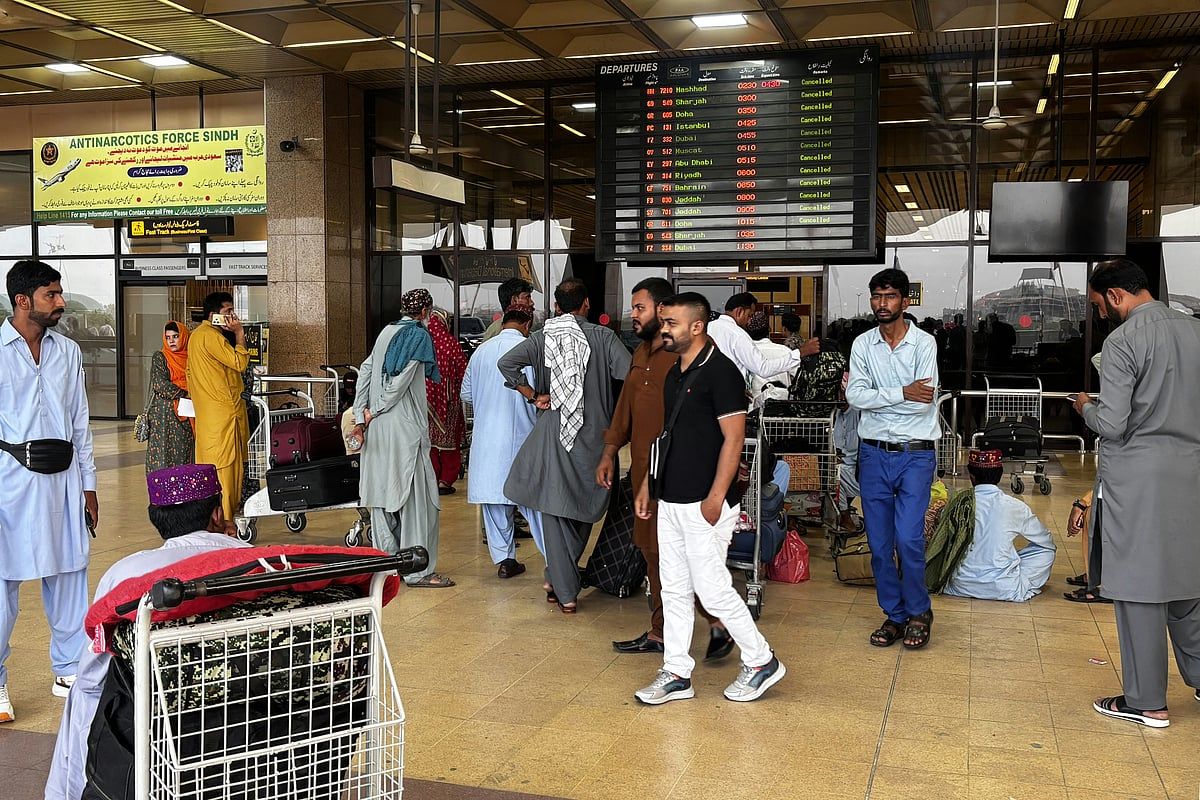 Hindistan, Pakistan Uçuşları: Ateşkes Sonrası Gurbetçilerin Geri Döndüğü 9.100 Dh'ye BAE'ye Tek Yön Bilet