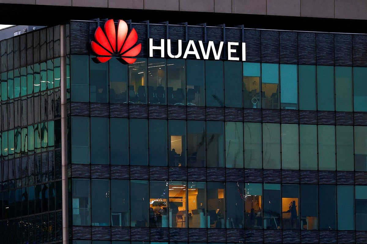 Huawei, Evde Yetiştirilen Harmony işletim Sistemini Kullanan ilk Dizüstü Bilgisayarları Piyasaya Sürdü