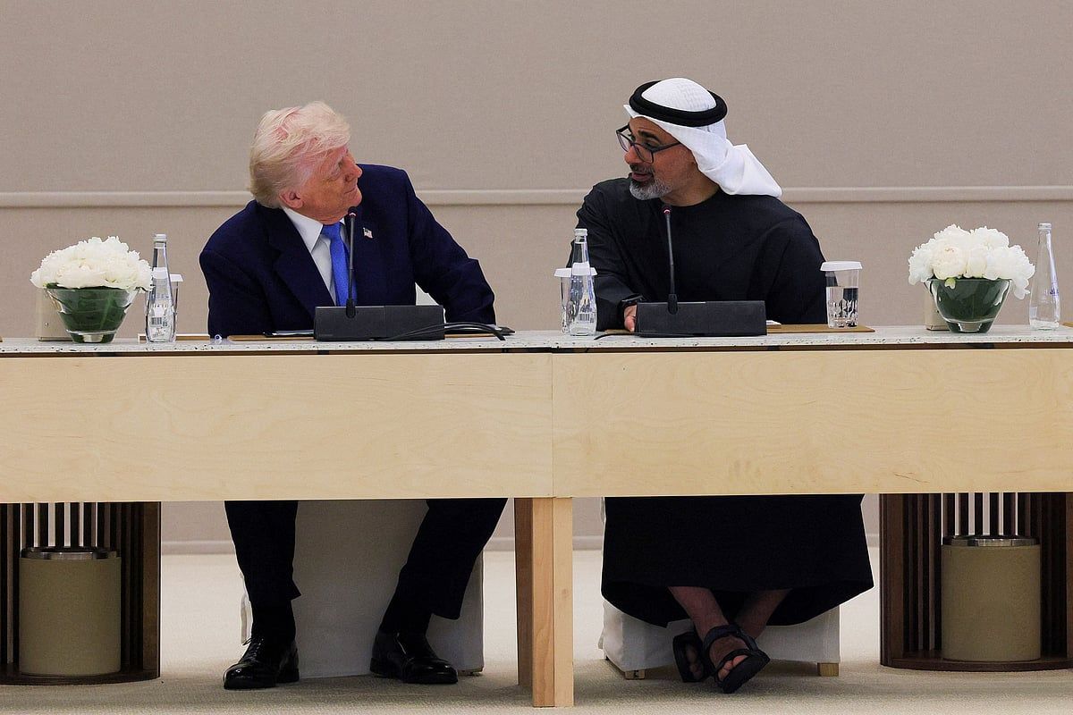 İzle: Abu Dabi Veliaht Prensi'nin ABD Başkanı Trump'a Klas Tepkisi
