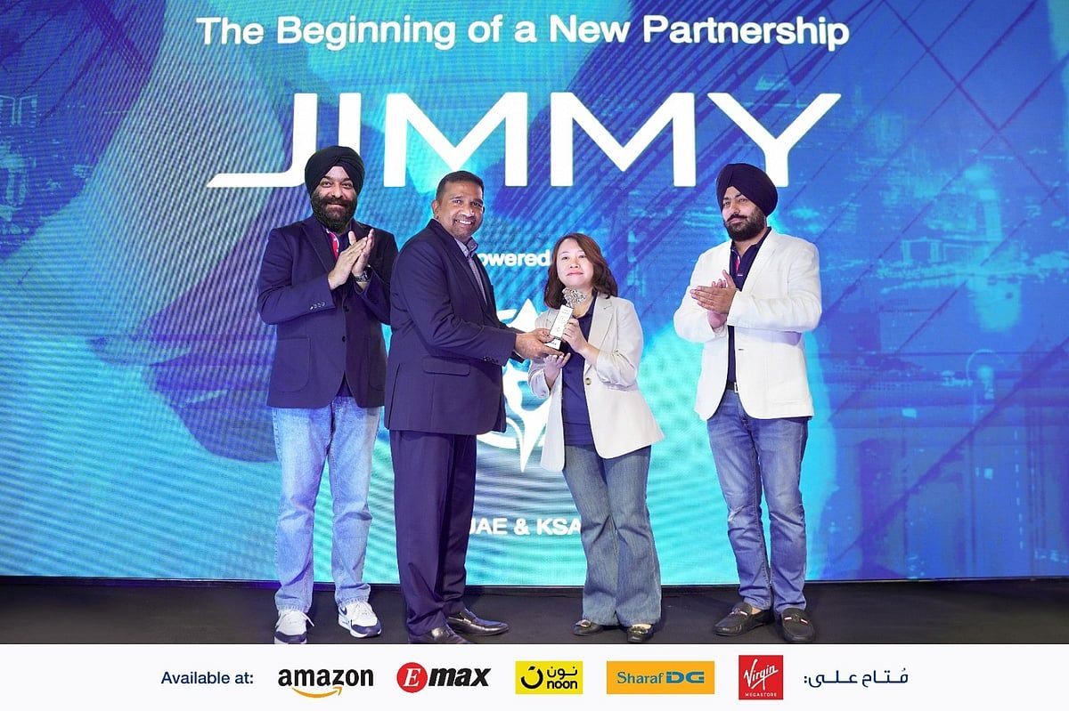 Jimmy, Amit Retail Llc ile Ortaklaşa BAE'de Resmen Başladı