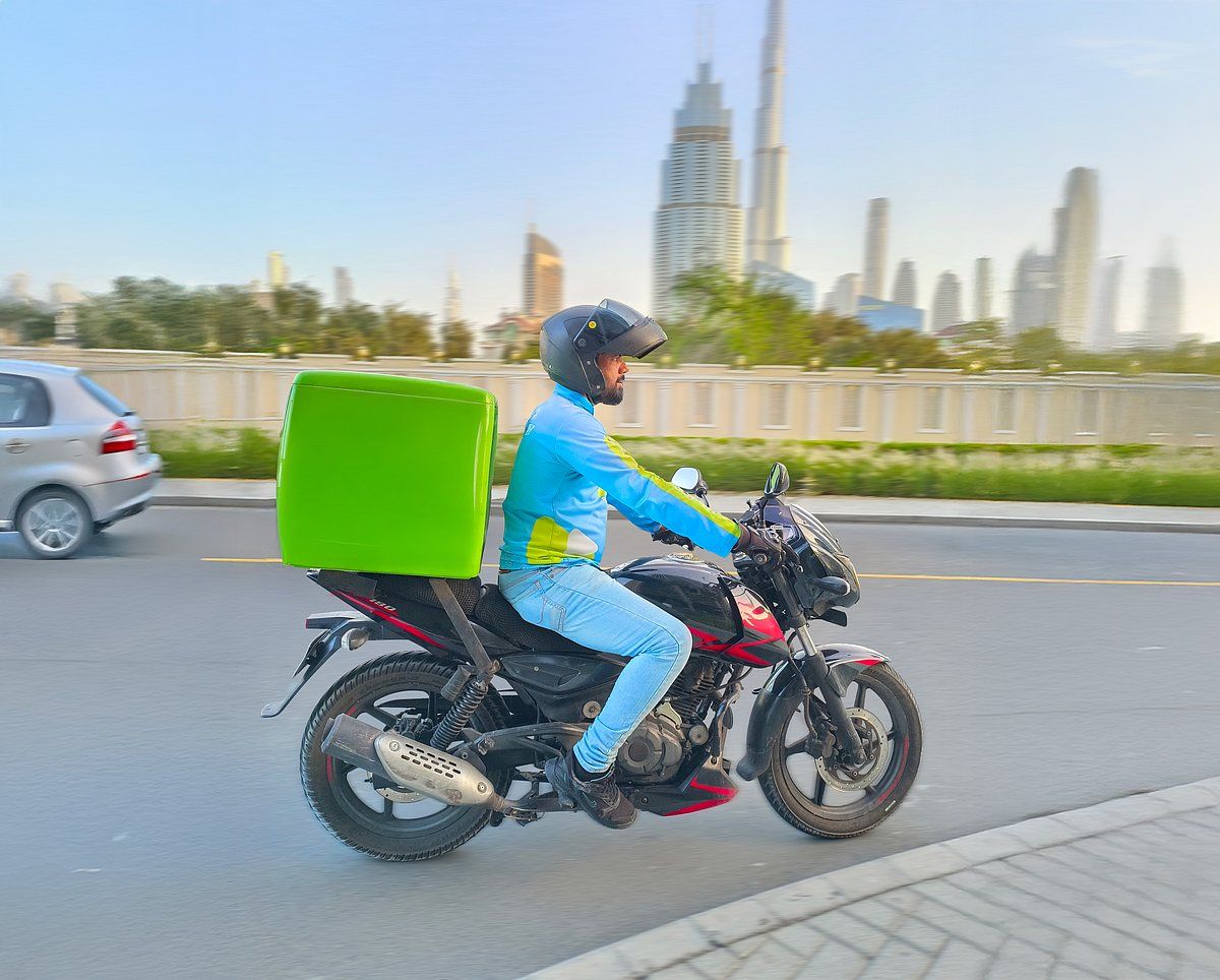Med7 Online Eczane, Dubai'de 45 Dakikalık Ekspres Teslimat Sunuyor
