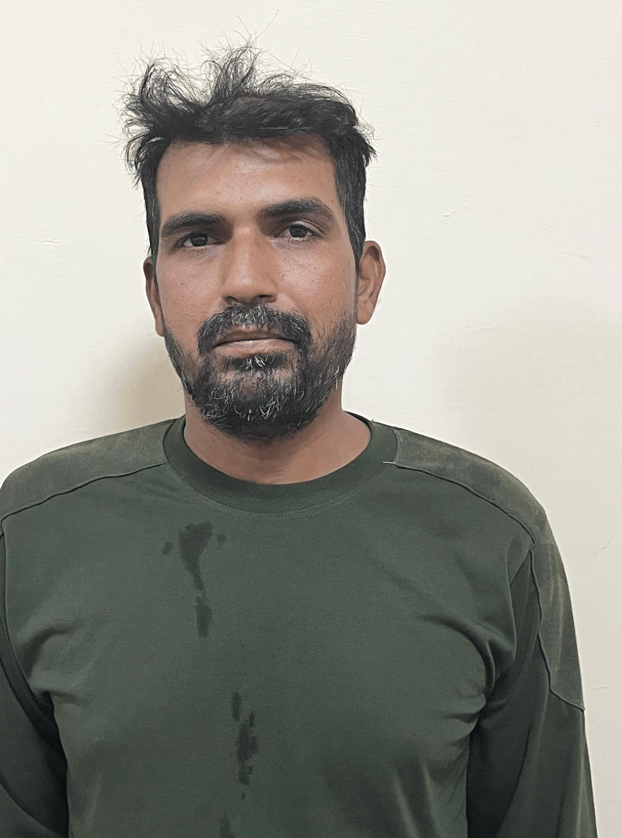 Pakistan, Hindistan Polis Memurunu 3 Haftadan Fazla Gözaltında Tutuyor: Bsf