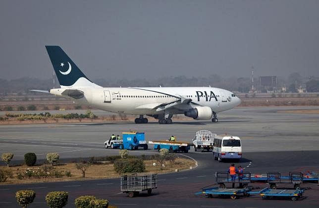Pakistan: Lahor ve Karaçi Hava Sahası 31 Mayıs'a Kadar Geçici Olarak Kısıtlandı