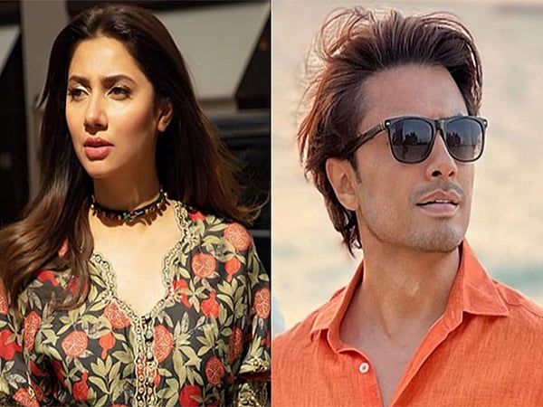 Pakistanlı Aktörler Hania Aamir, Mahira Khan ve Hindistan'da Engellenen Diğer Kişilerin İnstagram Hesapları