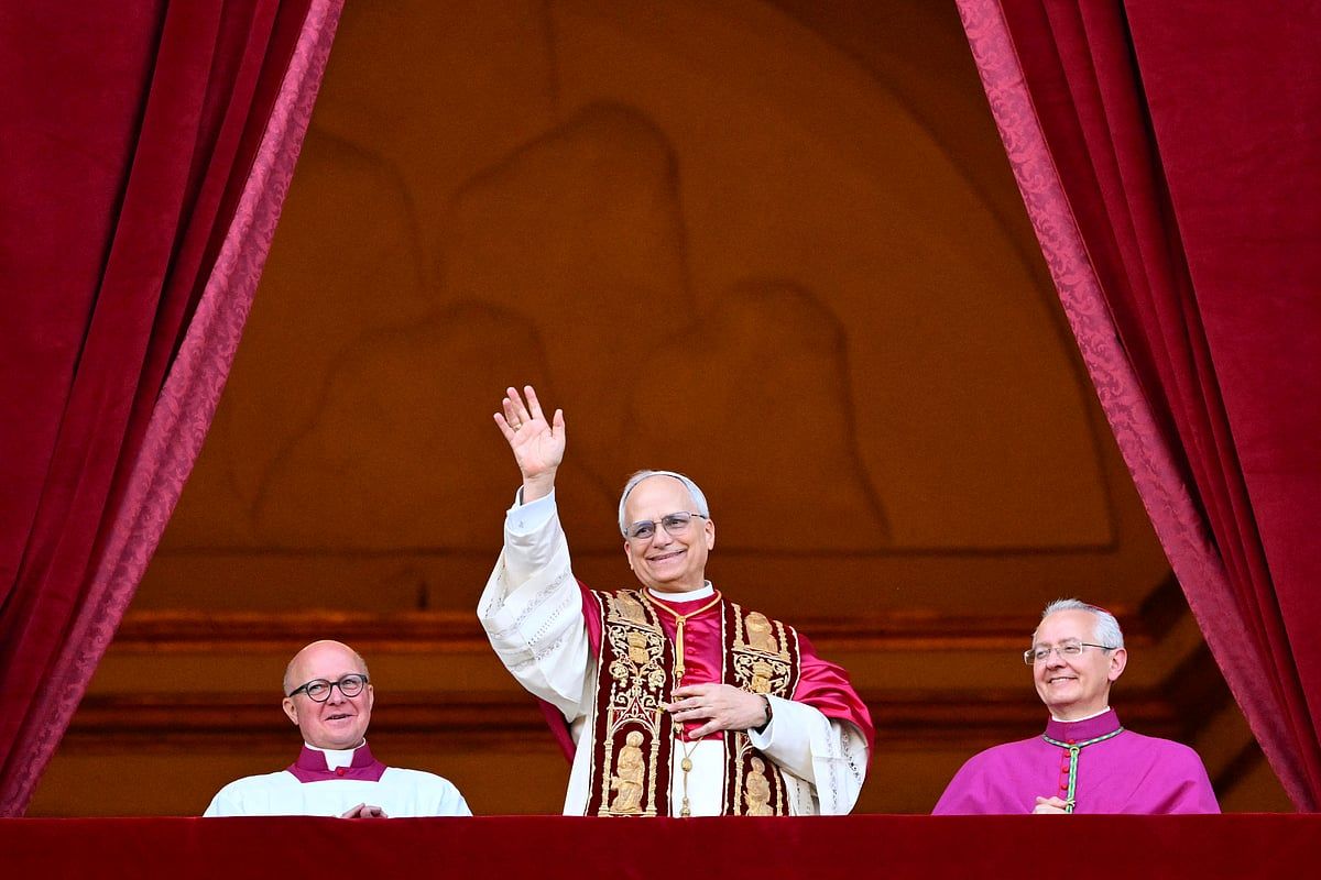 Papa Leo Xıv: Katolik Kilisesi'ne Liderlik Etmek üzere Seçilen Köprü Kurucusu Robert Prevost Kimdir?