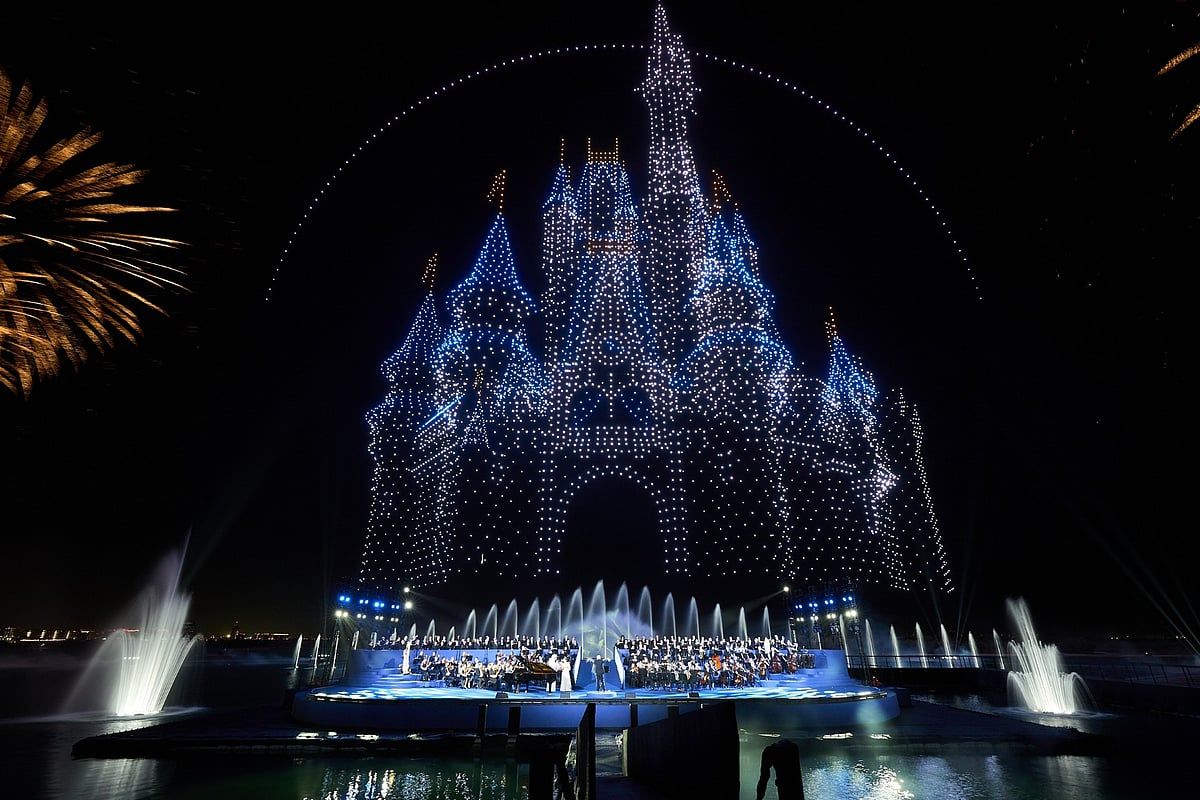 Pasaport Yok, Uçuş Yok: Disneyland Abu Dabi Neden Turizmi Artıracak, Sakinlere Para Kazandıracak