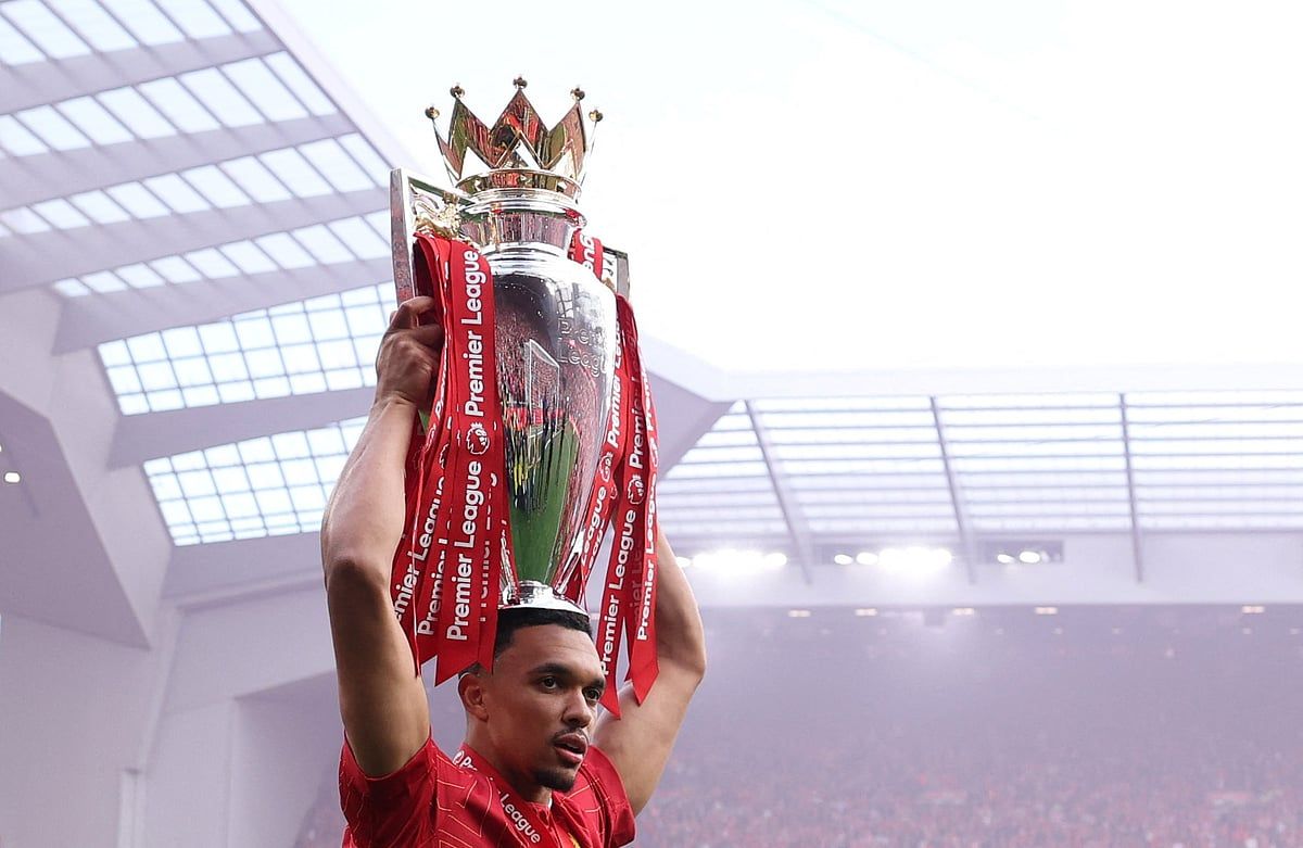 Real Madrid, Premier Lig Şampiyonu Liverpool'dan Alexander-Arnold ile anlaştı