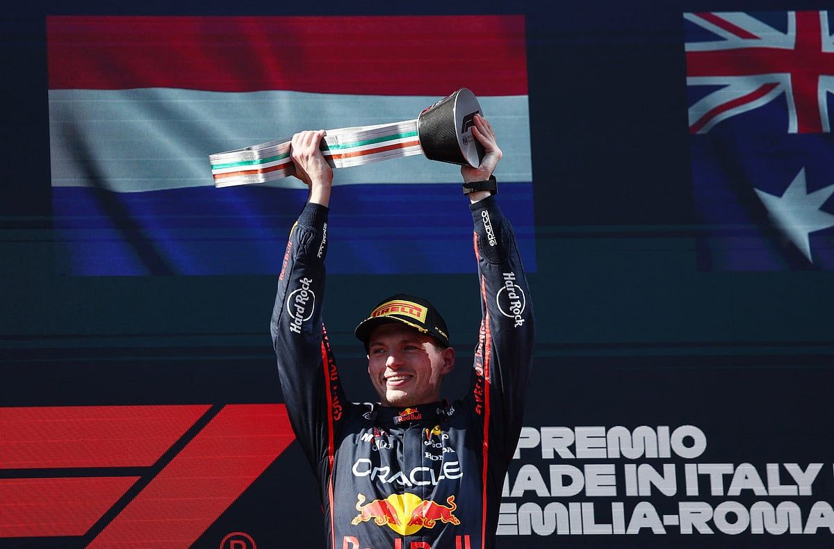 Red Bull 400 Yarışı Kutlarken Verstappen Imola'da Kazandı