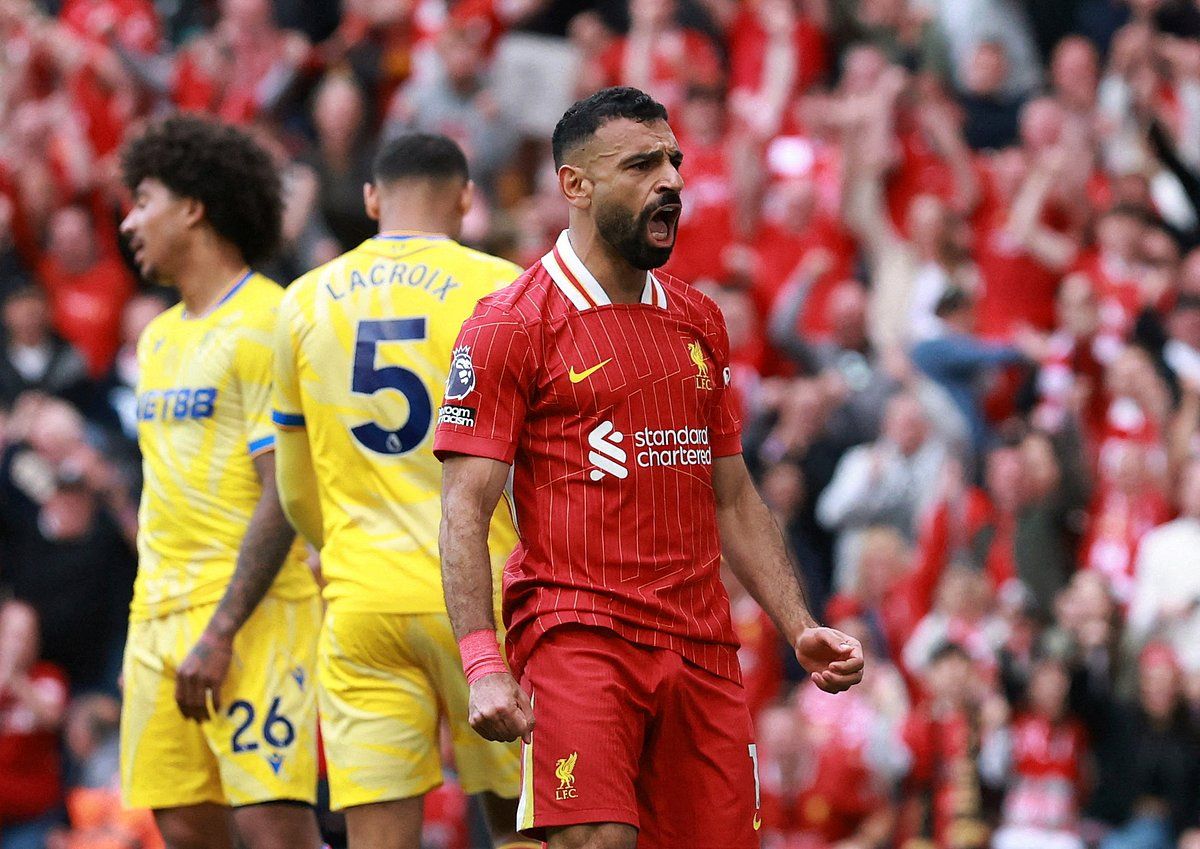 Şampiyonlar Ligi'nde Man City, Chelsea, Newcastle; Liverpool Premier Lig Kupasını Kaldırdı