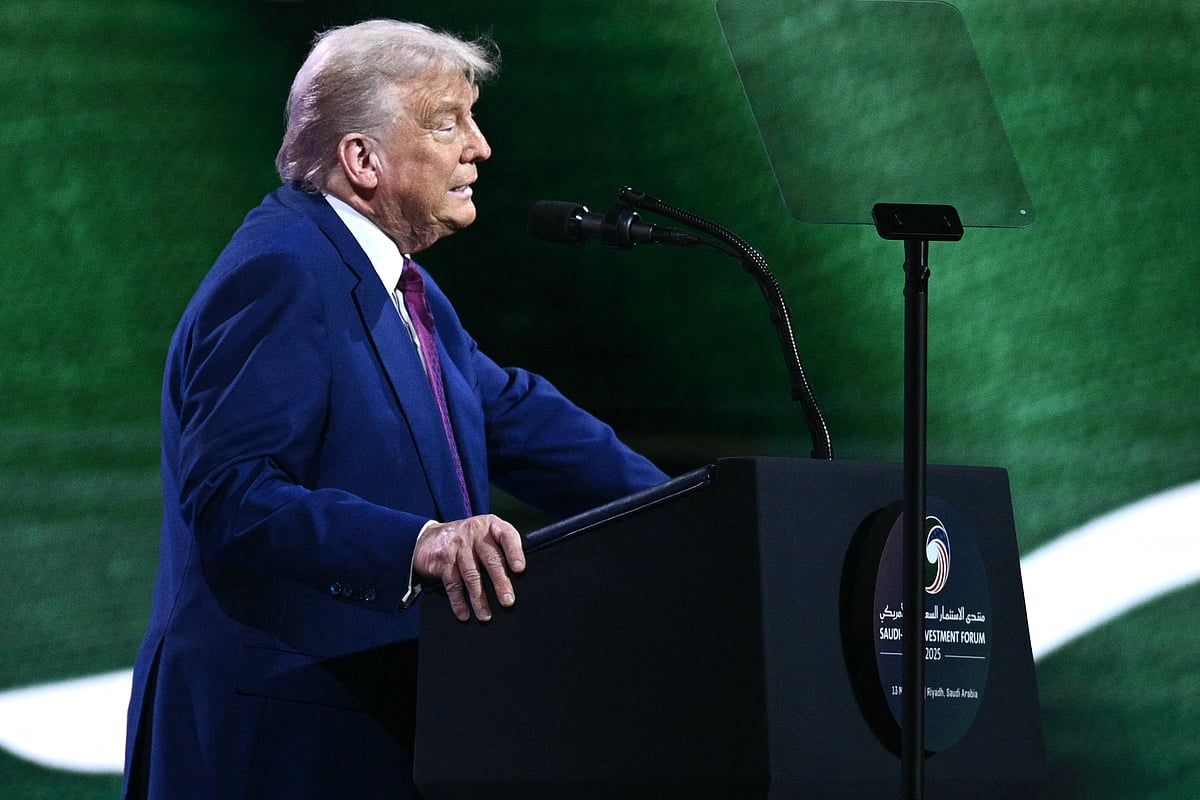 Trump, Lider Ahmed El Şara ile Görüşmesi Öncesinde Suriye'ye Yönelik Yaptırımları Kaldırdı