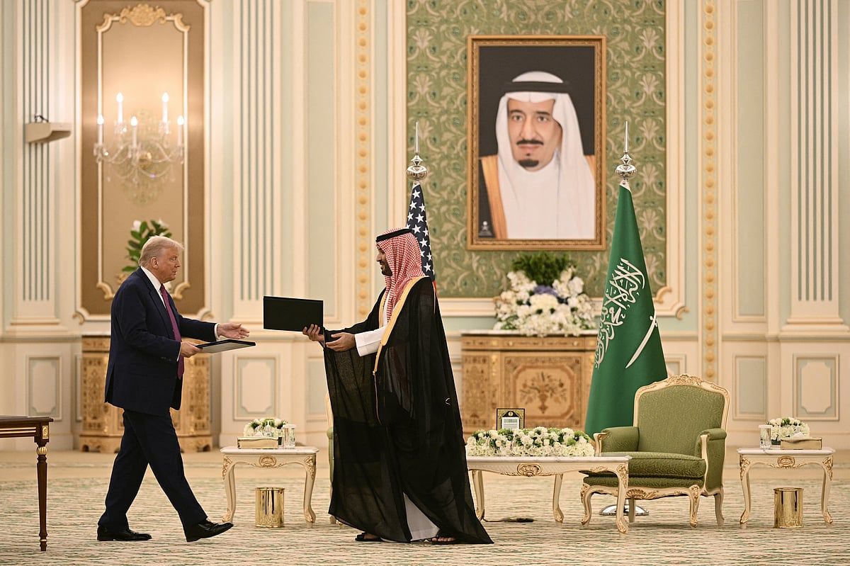 Trump Ortadoğu Turuna Başlarken ABD ve Suudi Arabistan 300 Milyar Doların Üzerinde Anlaşma İmzaladı