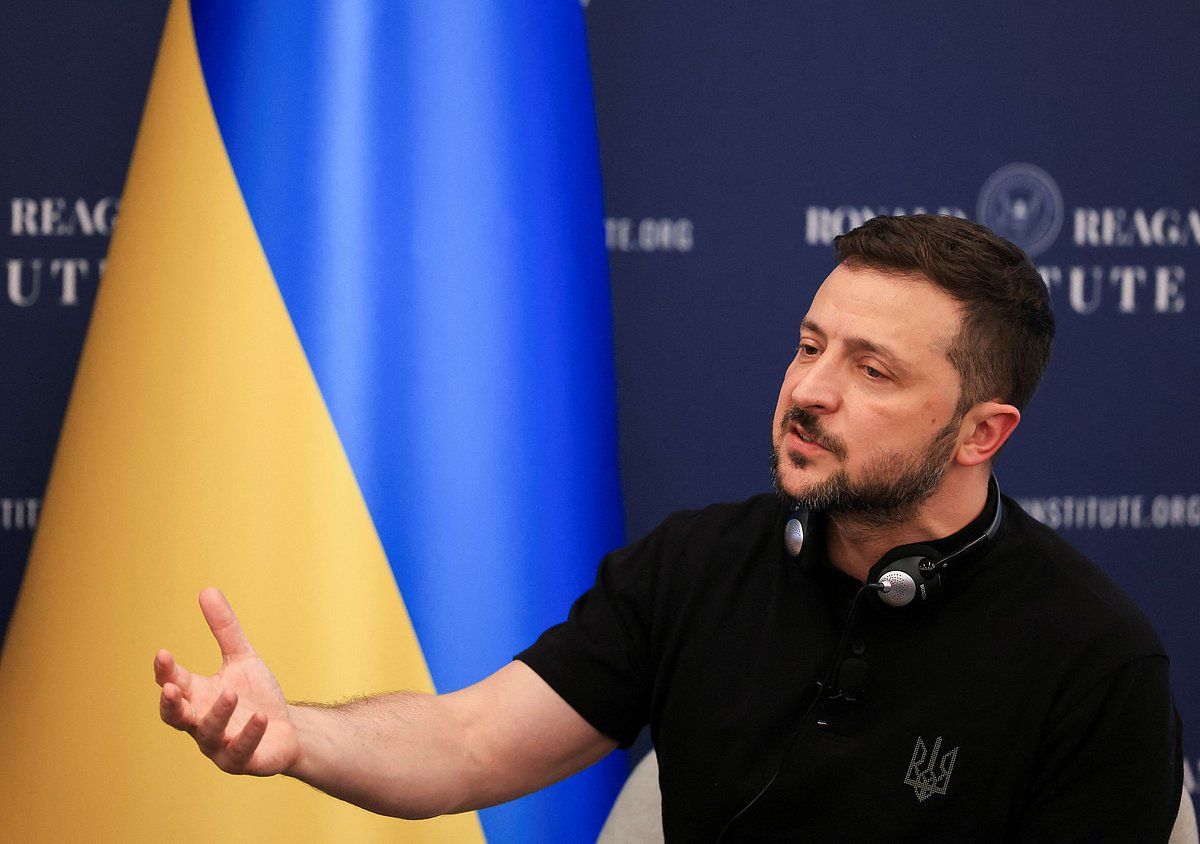 Zelensky, Nato'yu Ukrayna'yı Haziran Zirvesine Davet Etmeye Çağırdı