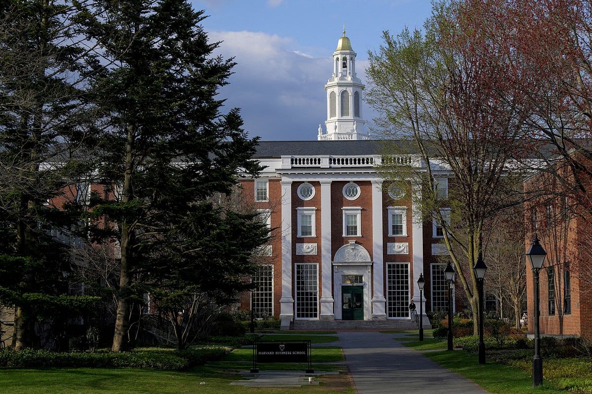 ABD: Trump, Harvard'da Okuyan Uluslararası Öğrencilerin Girişini Askıya Aldı