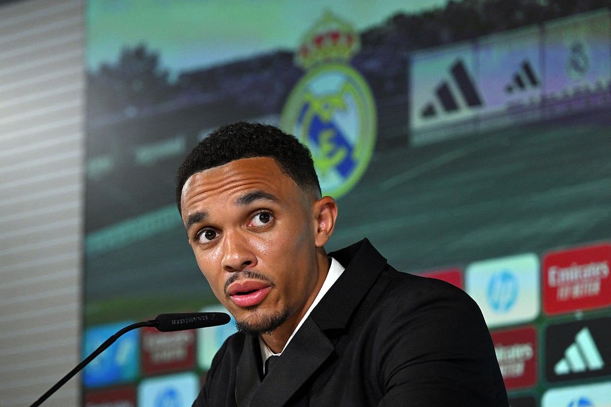 Alexander-Arnold, Real Madrid'e İmza Atmanın Hayalin Gerçek Olduğunu Söyledi