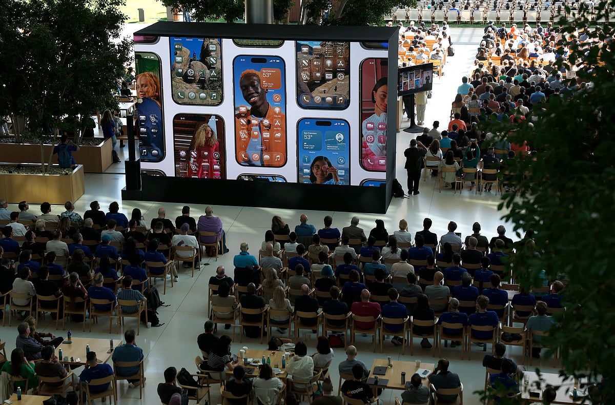 Apple Wwdc: İos 26, Sıvı Cam Tasarımı, Görsel Arama ve Yapay Zeka Destekli Çeviri Getiriyor