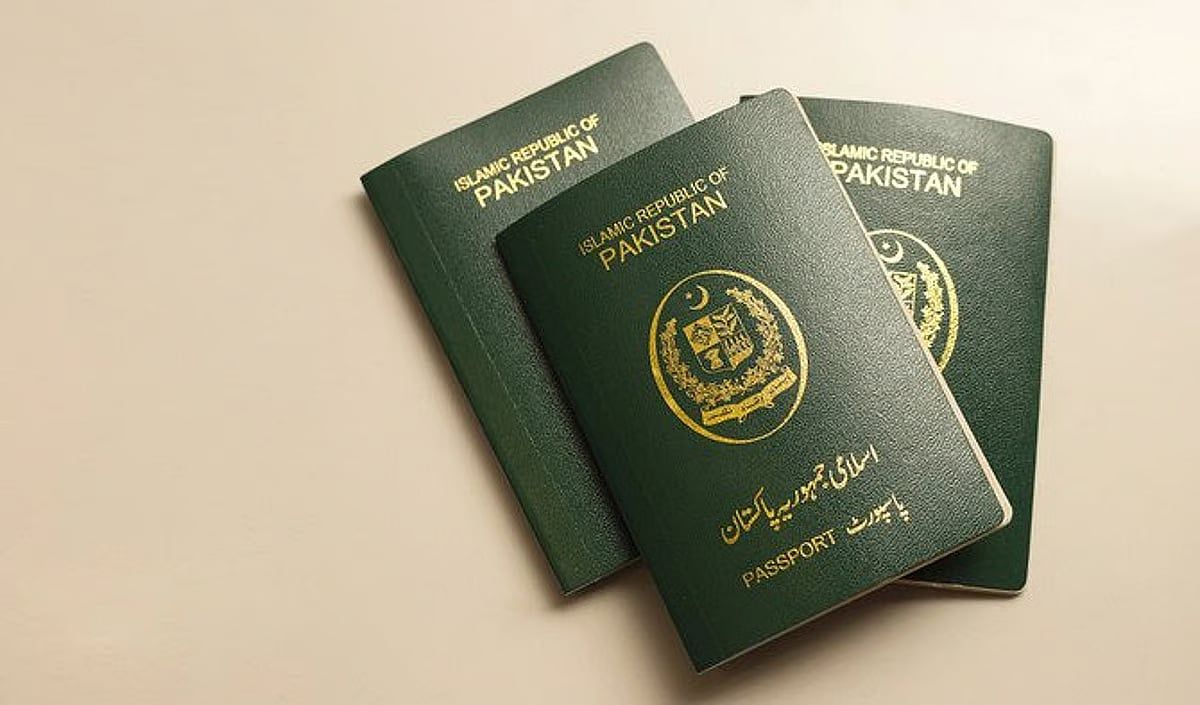 BAE ve Pakistan, Bazı Pasaport Sahipleri için Vize Muafiyeti Anlaşması İmzaladı