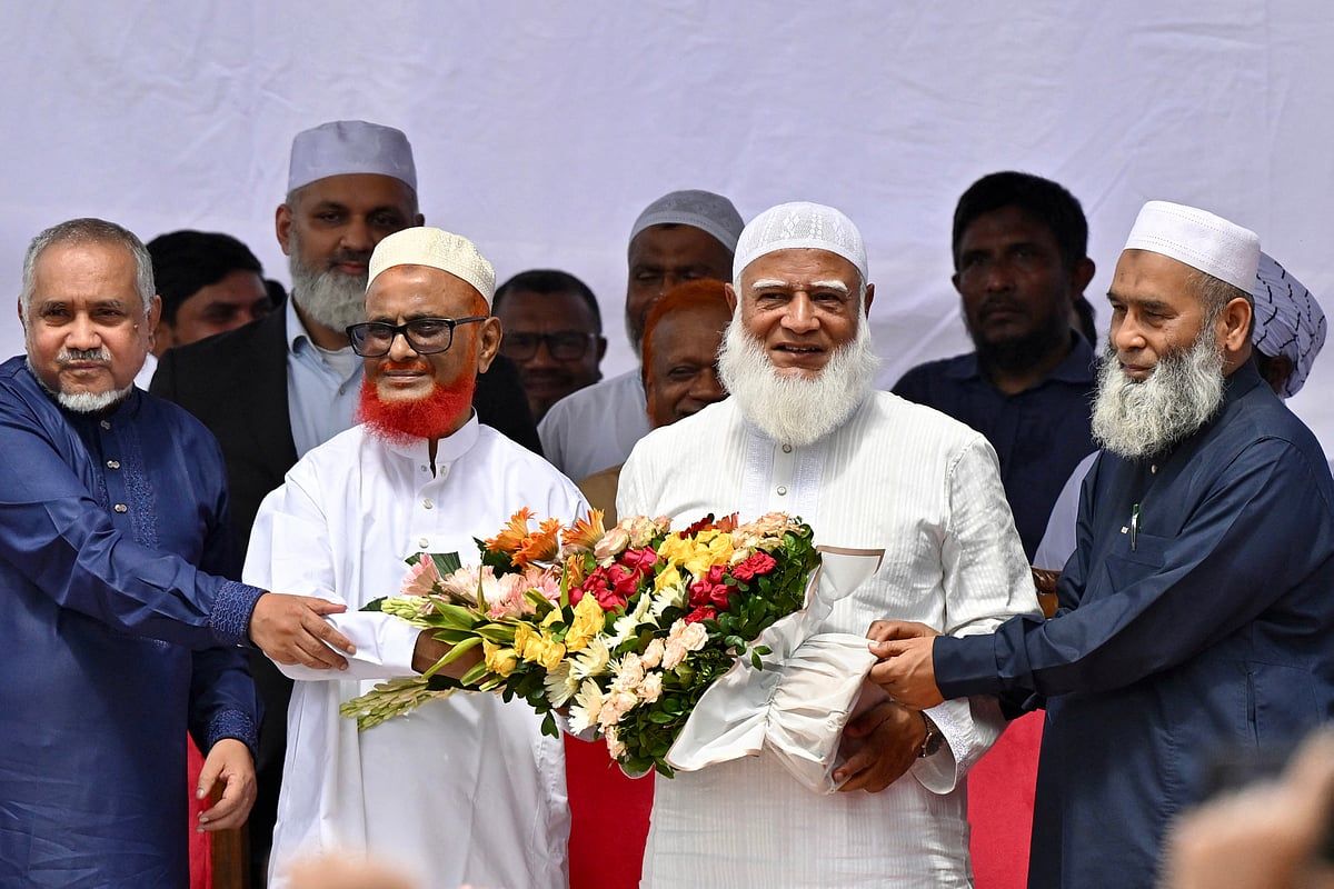 Bangladeş Yüksek Mahkemesi Cemaat-İ İslami Partisini Geri Aldı, Seçime Katılma İzni Verdi