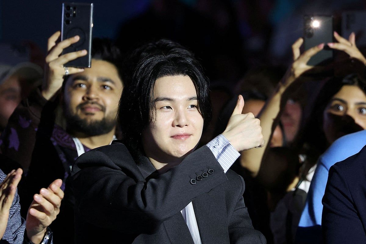 Bts: Suga Askerlik Hizmetini Bitirdi, Sarhoş Sürüş Olayı için Özür Diledi