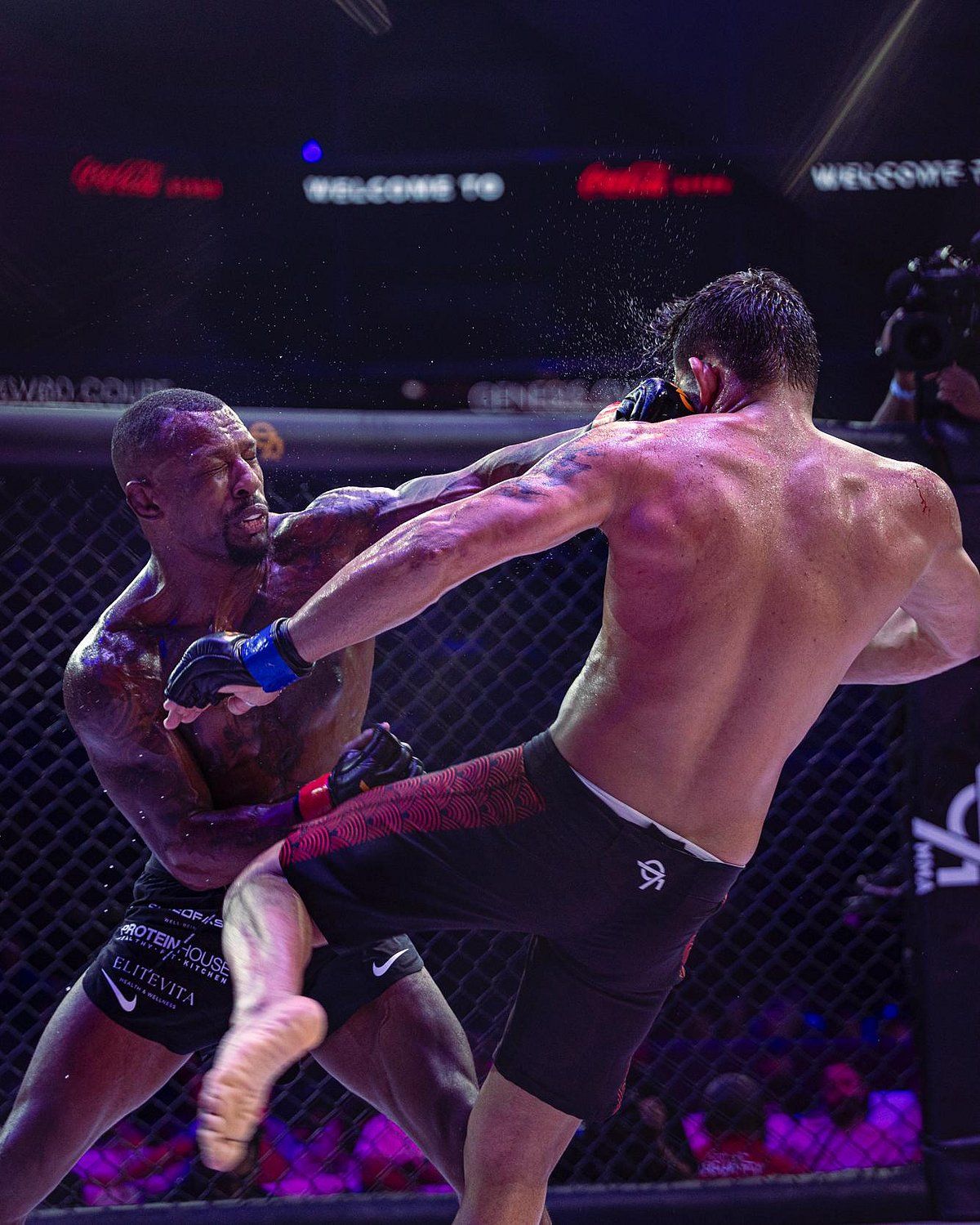 Dubai: Mena Bölgesindeki Mma'yı Yeniden Tanımlama Görevindeki ilk Arap Ufc Savaşçısı