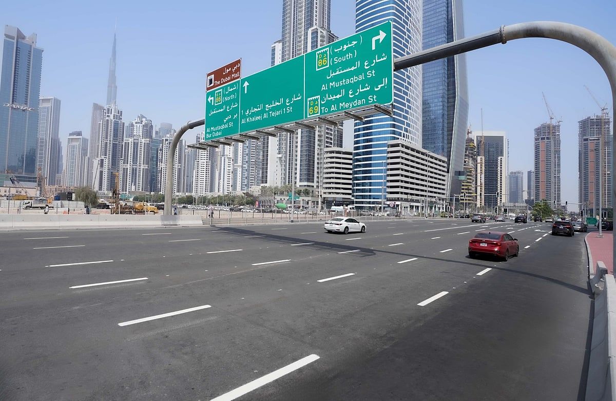Dubai Trafiği: Yeni Projeler Seyahat Süresini Kısalttı, Business Bay'de Yol Kapasitesini %100 Artırdı