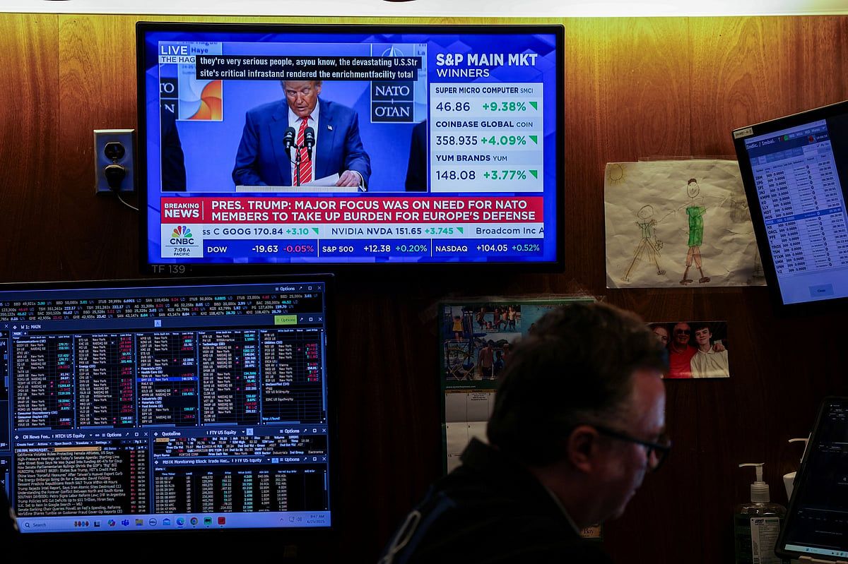 Dünya Hisseleri Rekor Seviyelere Yakın Ticaret Yapıyor, Orta Doğu Ateşkesi Nedeniyle Ham Kazançlar Arttı