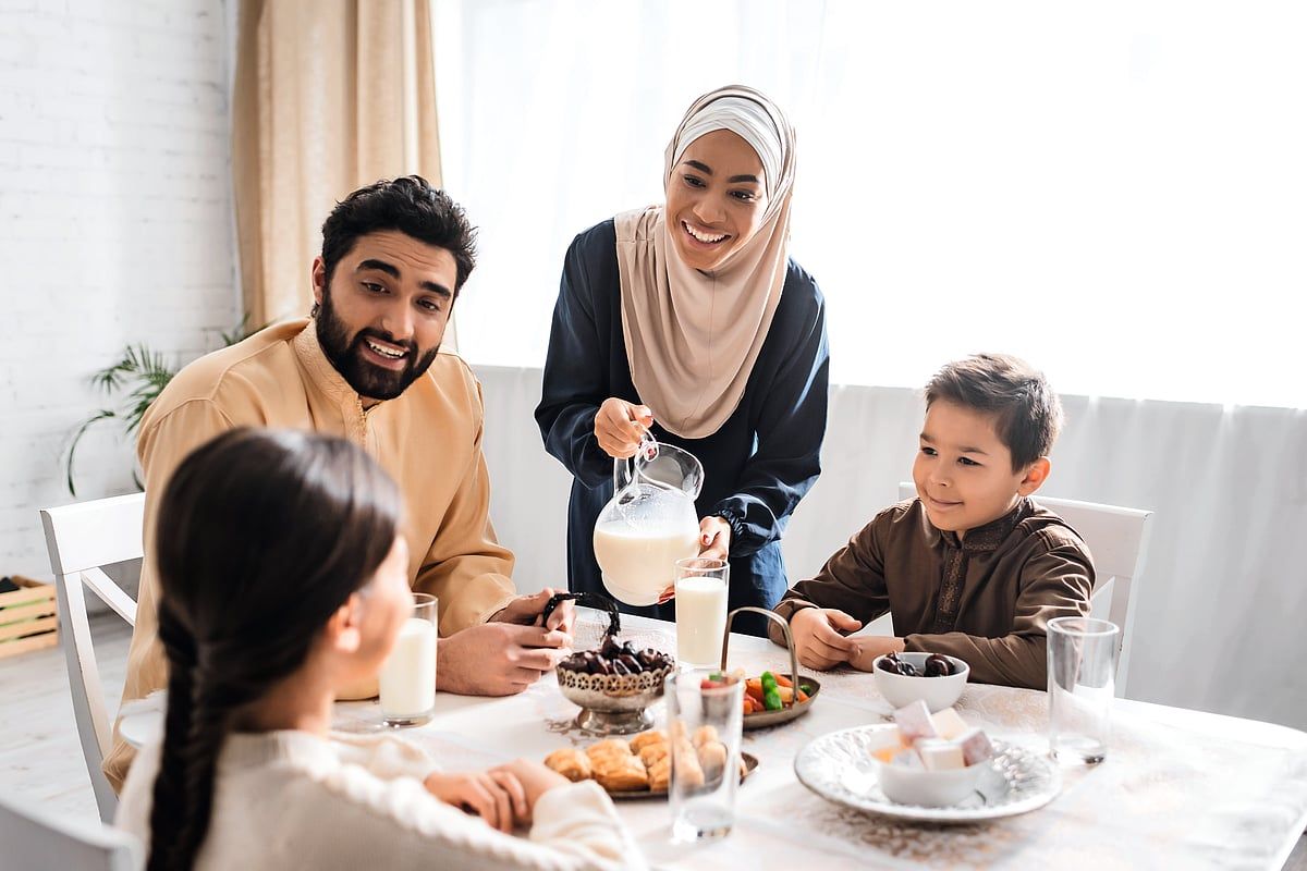 Dünya Süt Günü İçgörüleri: Bir Bardağı Sağlığa Yükseltmek