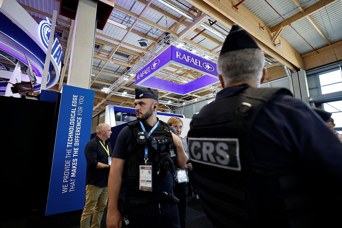 Fransa Paris Airshow'da Dört Silah Standını Kapatırken İsrail Öfkelendi