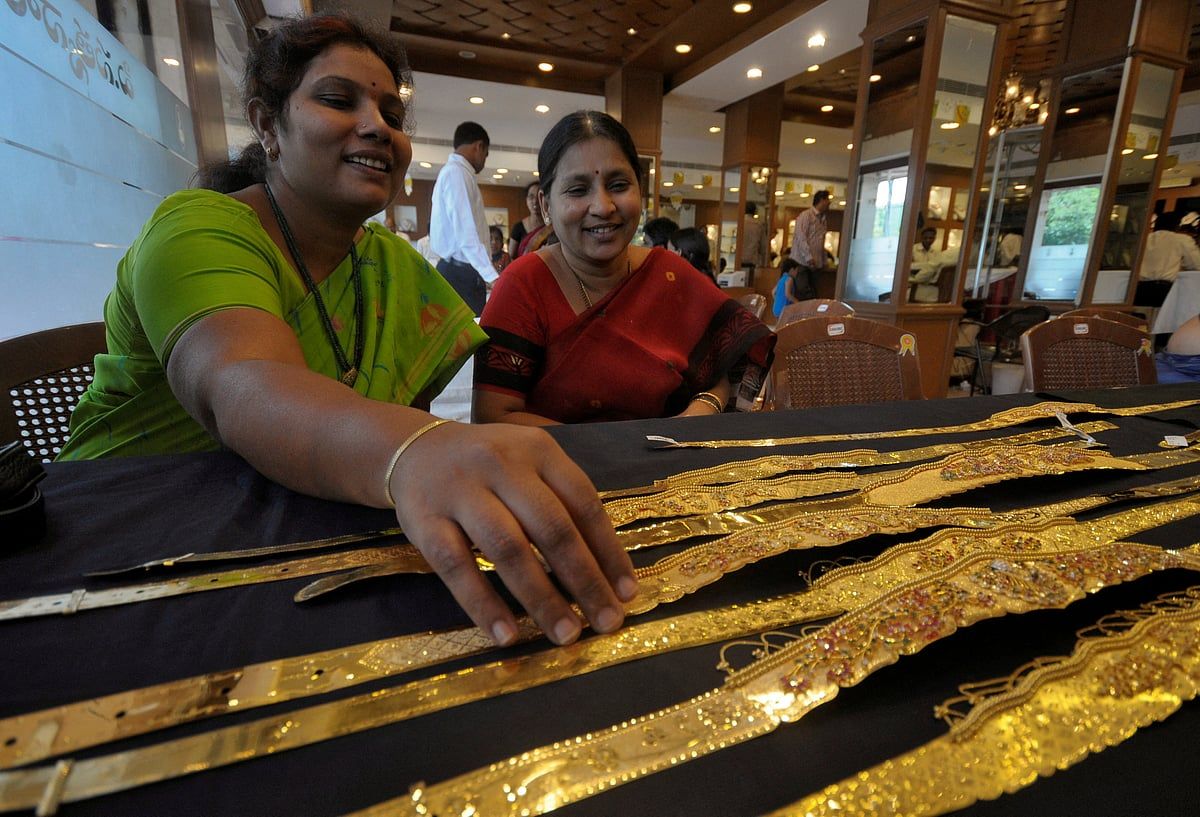 Hindistan'ın 2,4 Trilyon Dolarlık Altın Zulası Küresel Merkez Bankalarını Gölgede Bıraktı